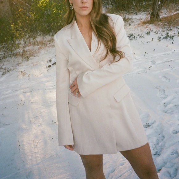 Dynamite Chrishelle Blazer Romper Mini Dress - Picture 8 of 8